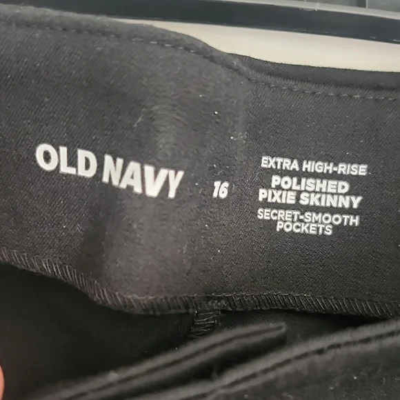 Old Navy Women's NWT Extra High Rise Polished Pixie Pants - Picture 6 of 14
